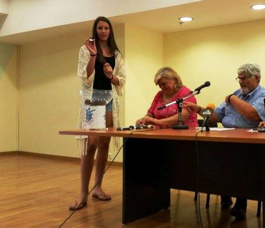 0fc76949011dbb78fa7cf5944a1b7dfd_XL